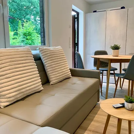 Modernes Waldhaus An Der Müritz-elde-wasserstraße Matzlow-Garwitz