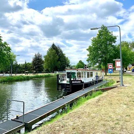 Modernes Waldhaus An Der Müritz-elde-wasserstraße * Matzlow-Garwitz